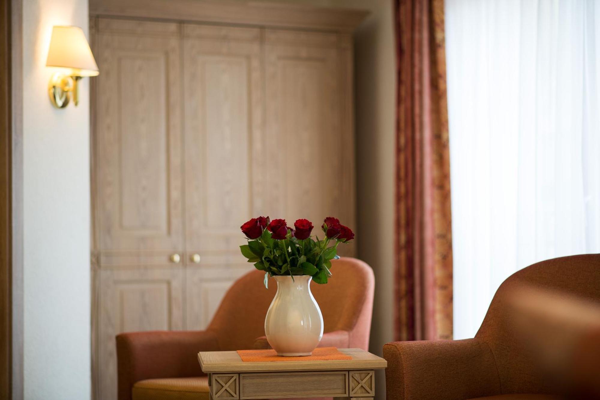Hotel Rebstock Baden-Baden Habitación foto