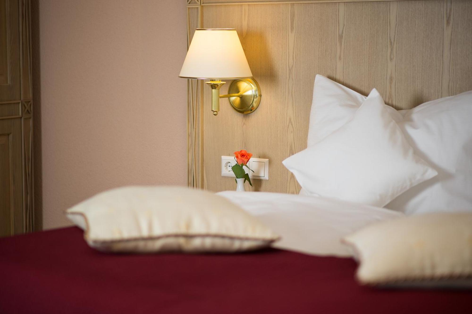 Hotel Rebstock Baden-Baden Habitación foto